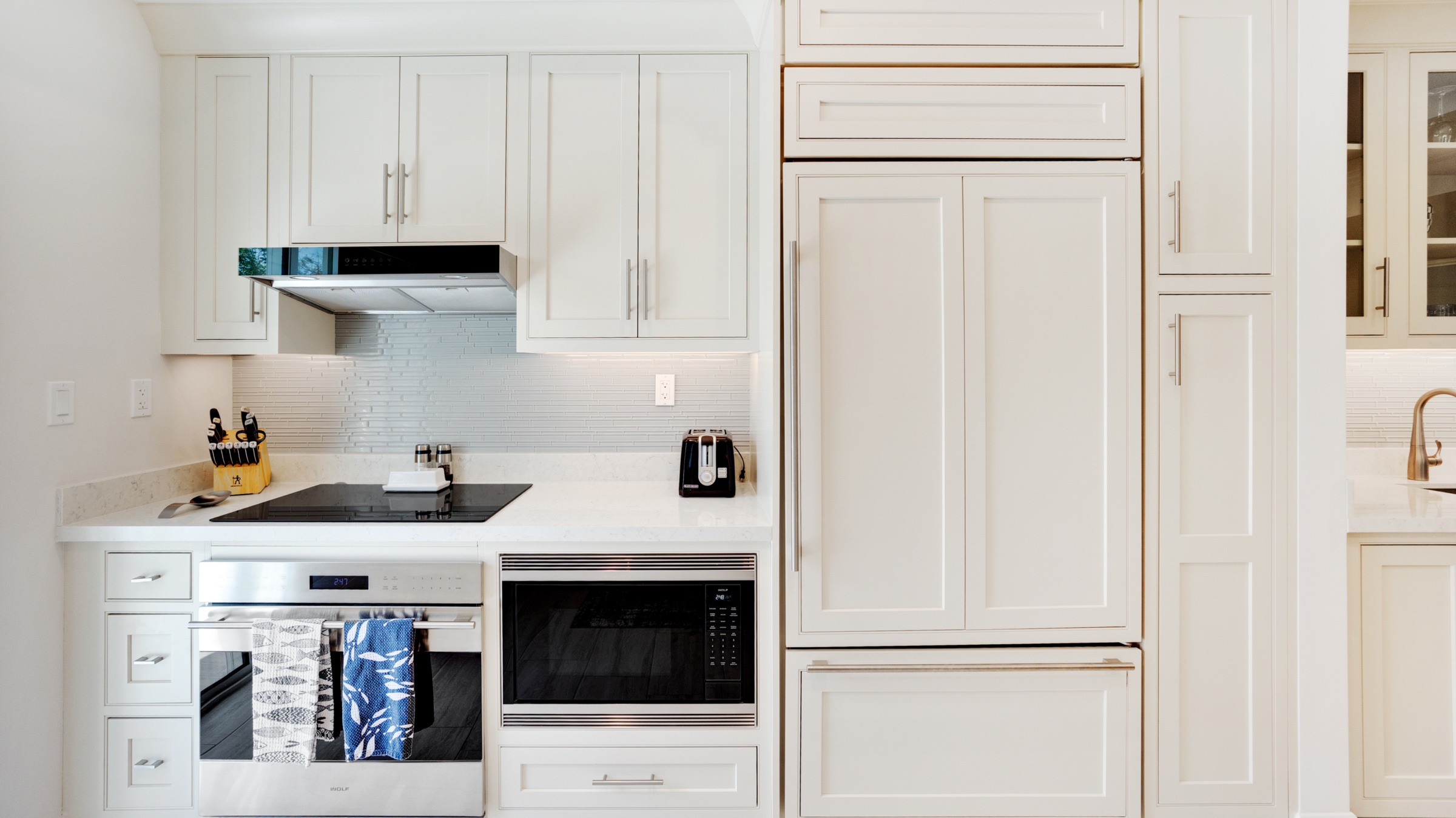 Kitchen at Marina Village 10A, Ocean Reef&reg; at Key Largo